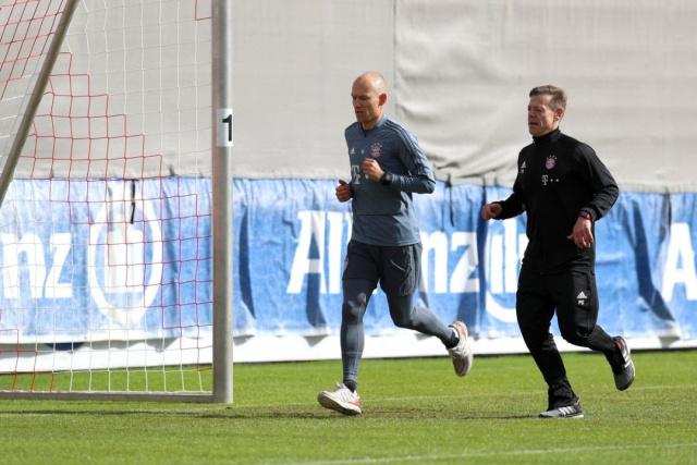 球极深或极 球极深或极